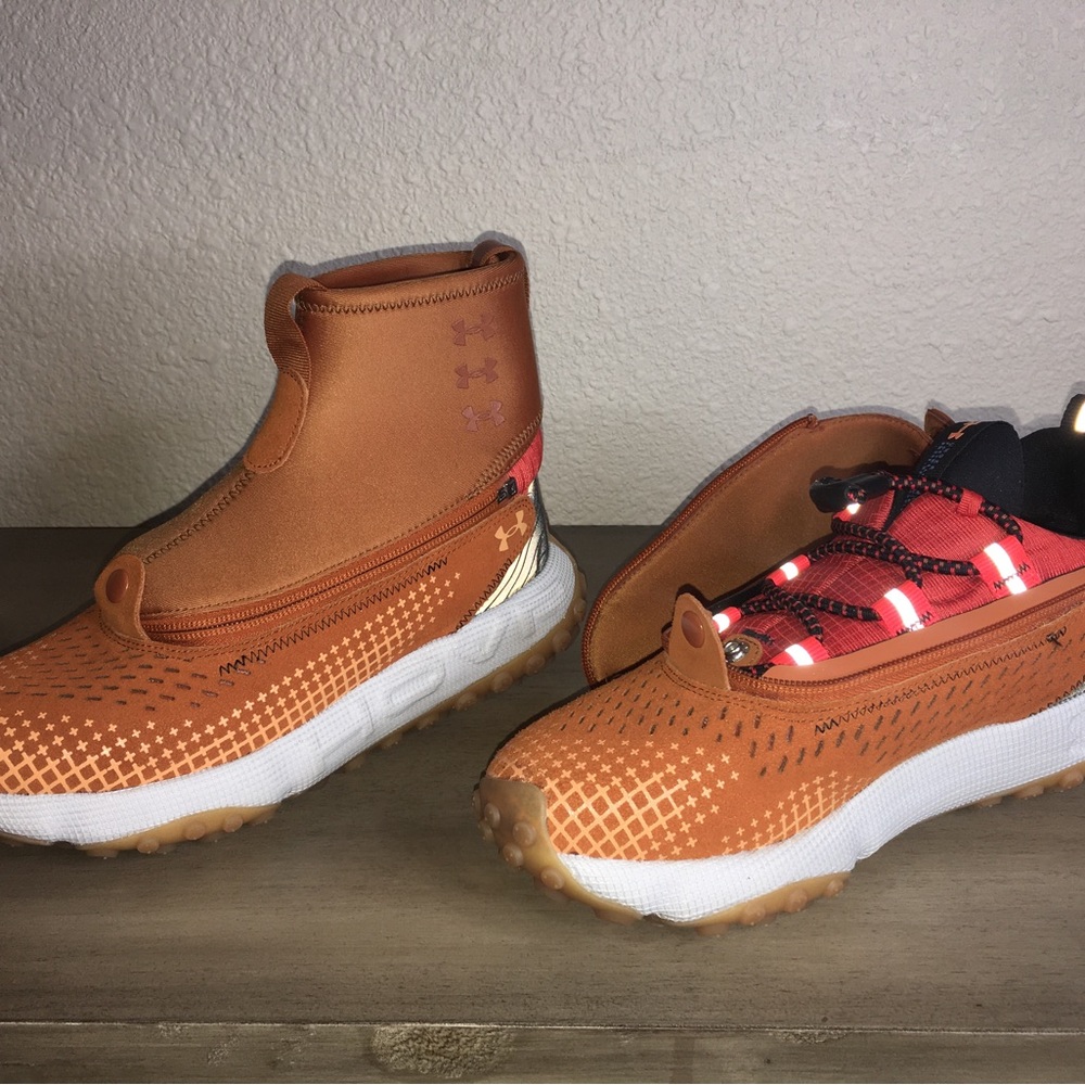 Unisex UA HOVR Summit Fat Tire Delta Running Shoes